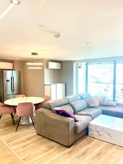 Ocean Village High Floor Luxury Modern Apartment Gibraltar Eksteriør billede