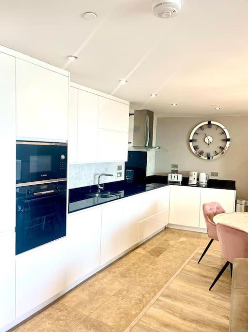 Ocean Village High Floor Luxury Modern Apartment Gibraltar Eksteriør billede