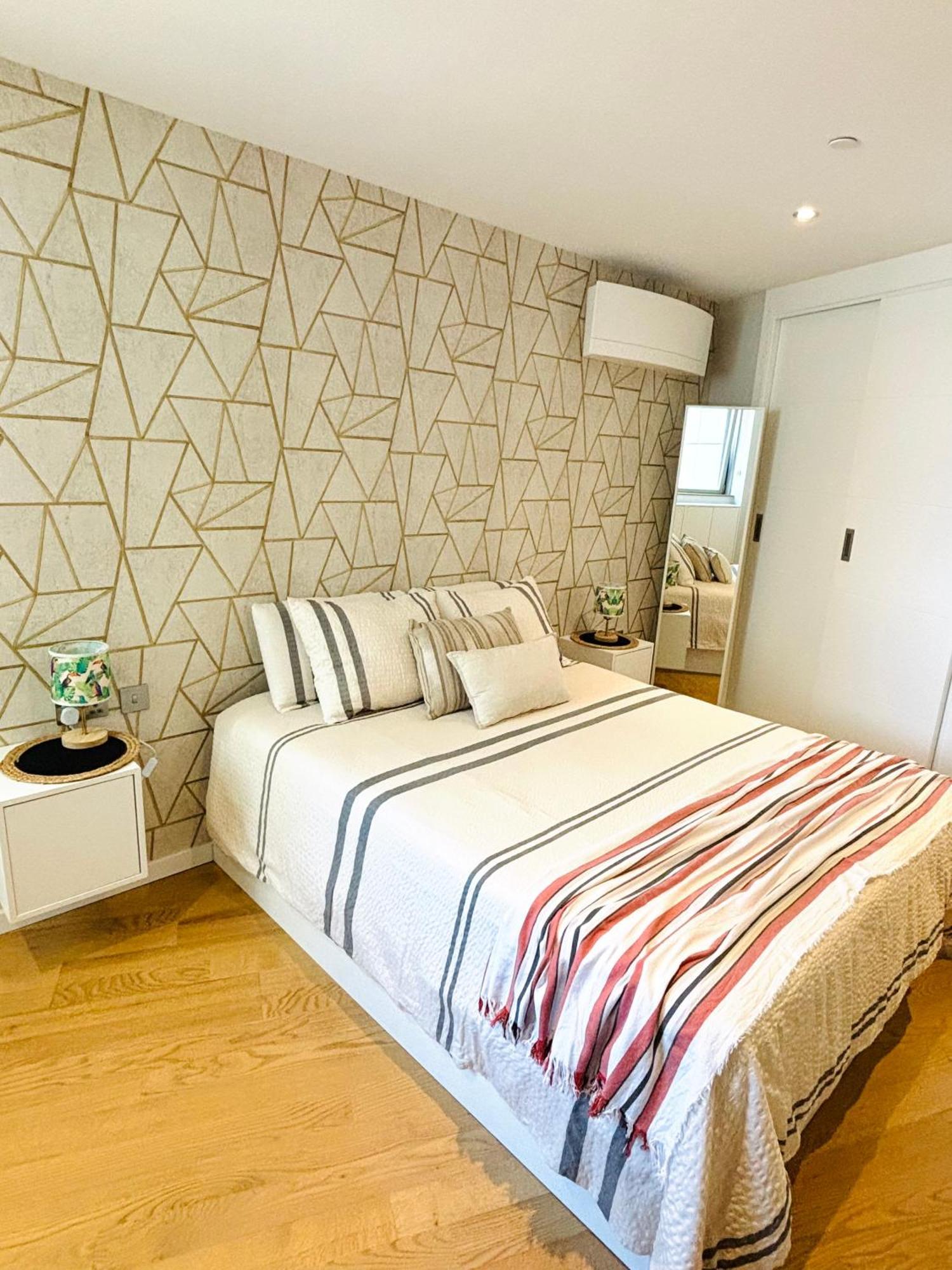 Ocean Village High Floor Luxury Modern Apartment Gibraltar Eksteriør billede